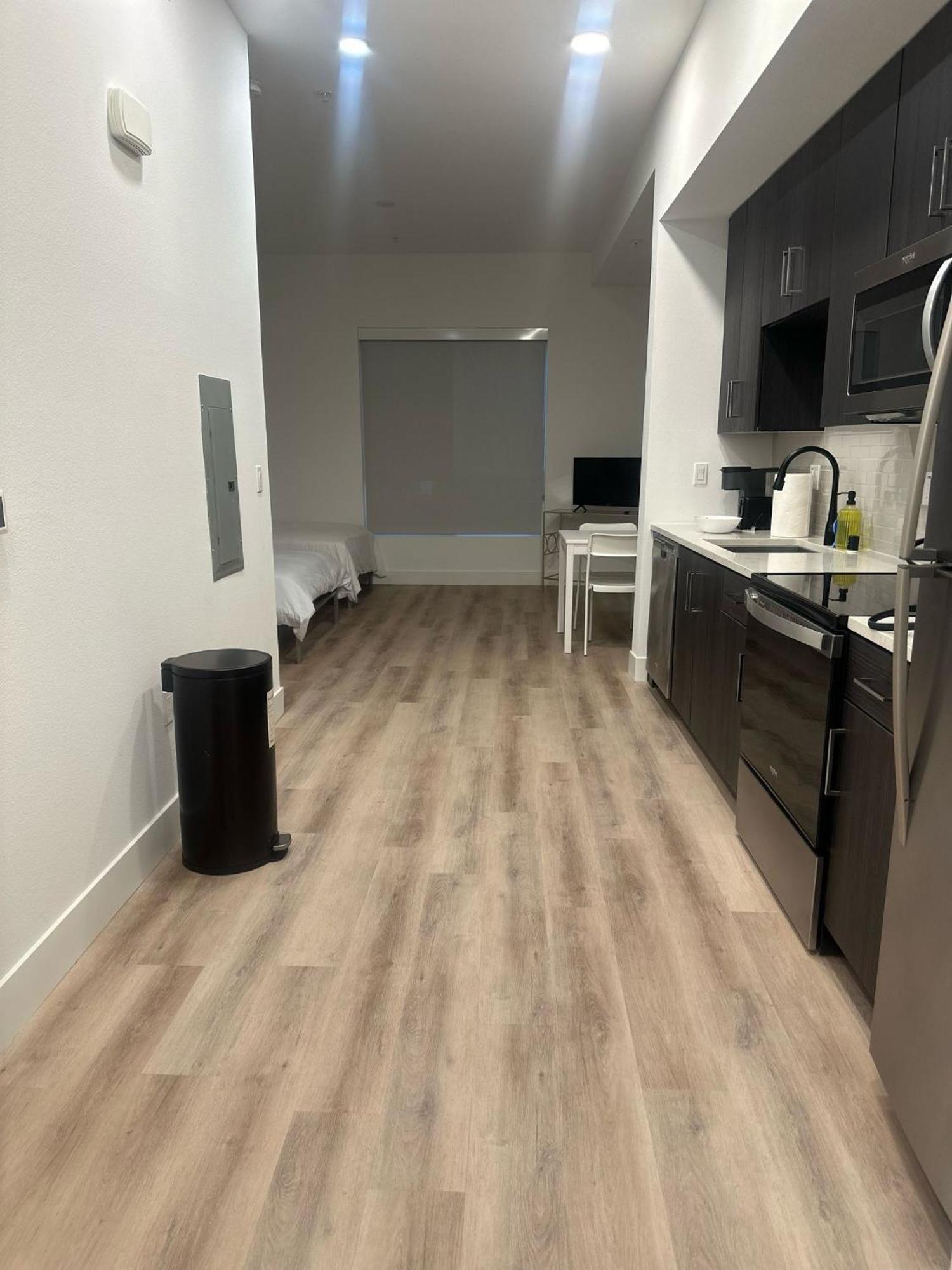 Cozy One Bedroom & Loft Sunset Free Off Site Parking And Wifi Los Angeles Exterior foto